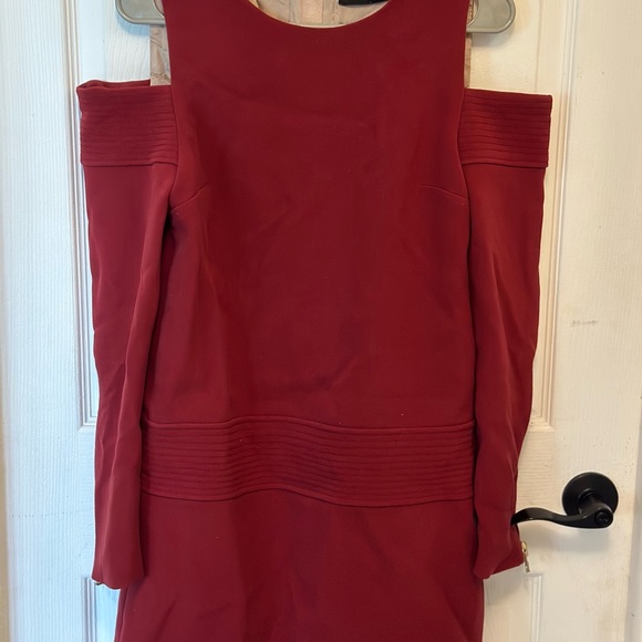 TALIE NK BRAZILIAN MAROON ZIPPER BACK WOOL BLEND dress - Picture 2 of 10